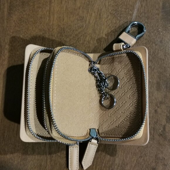 🦋3/$20 Camel w/ Gunmetal Leather Key Fob Case #218 - Picture 6 of 8